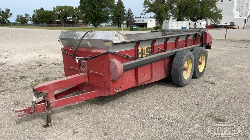H&S 370 Manure Application Equipment