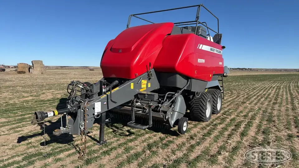 2018 Massey Ferguson MF2290 Square Baler