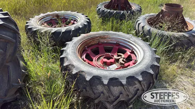 (2) 14.9-38 wheels