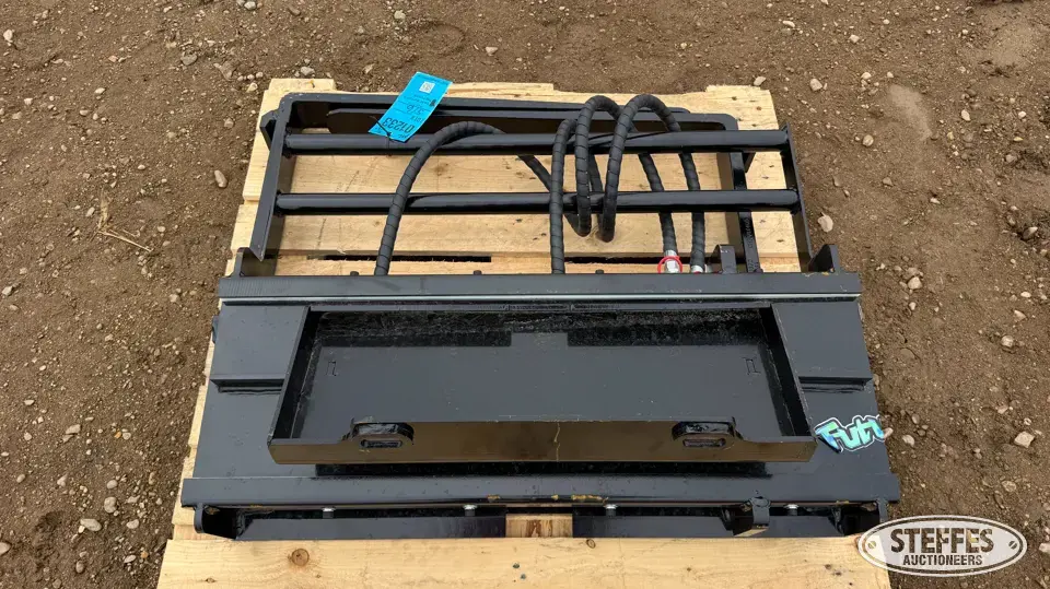 2025 Future CYHC Skid Steer Fork