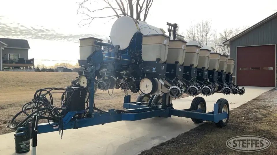 Kinze 2500 Less Than 12 Row Planter