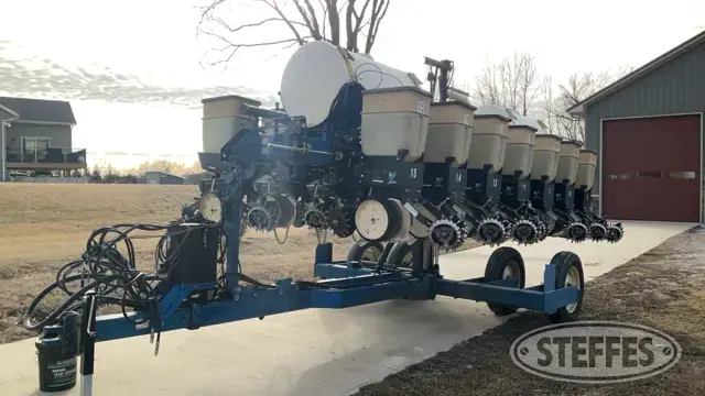 Kinze 2500