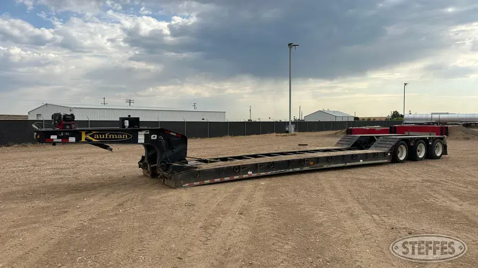 2017 Kaufman FR50DT-25K-43 Lowboy Trailer