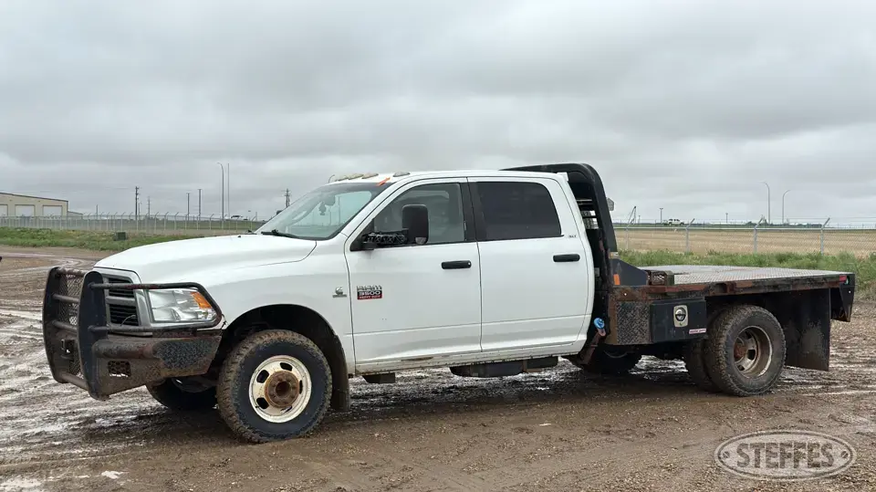 2012 Ram 3500 HD Flatbed Truck
