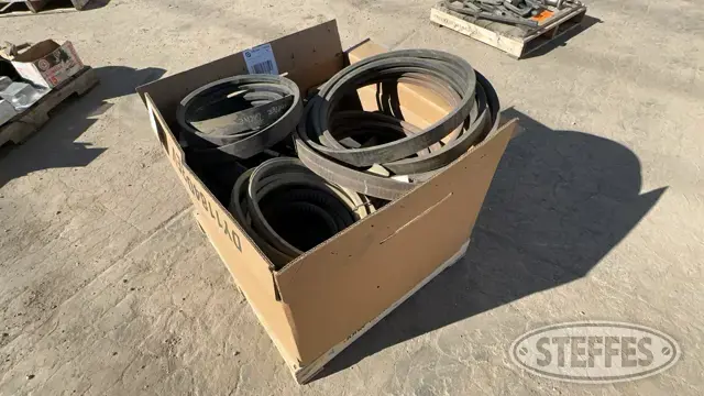 John Deere combine belts