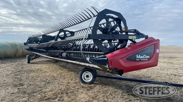 2016 MacDon FD75