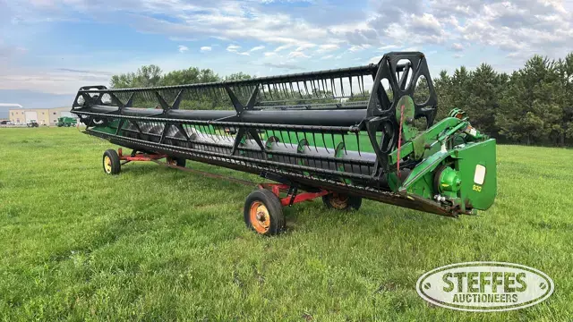 1995 John Deere 930