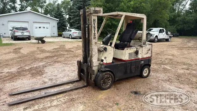 Hyster S100E