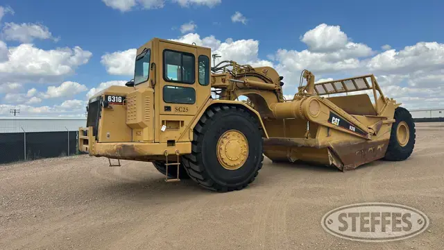 2005 CAT 631G