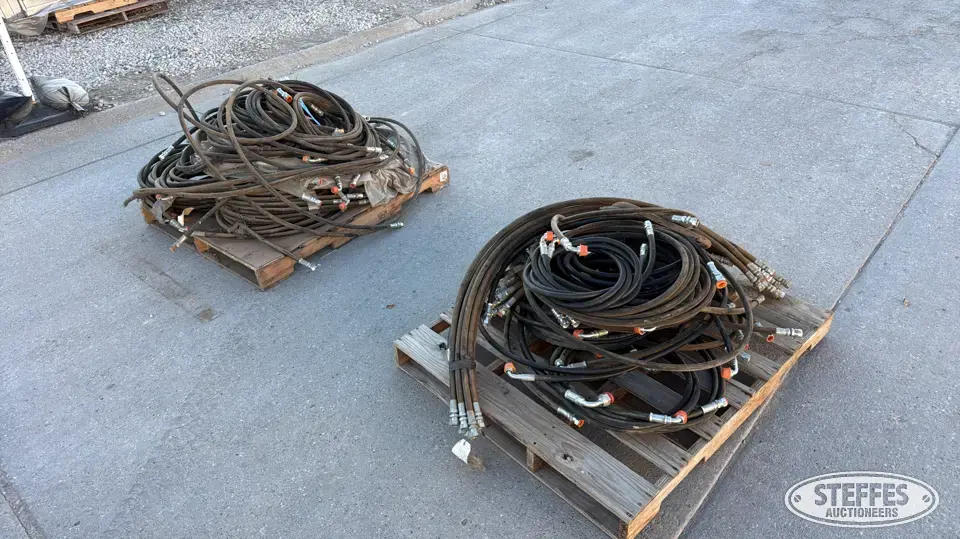 Hydraulic hoses Farm Support Item