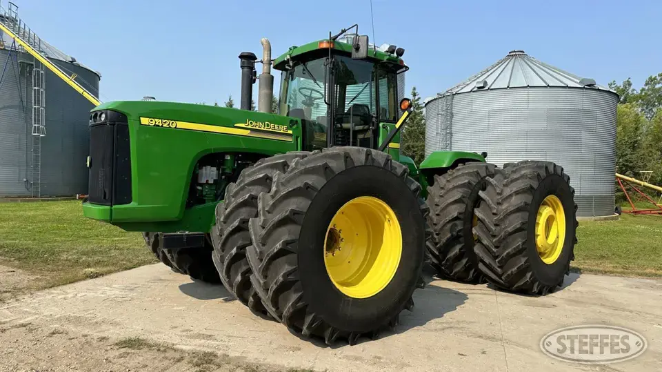 2005 John Deere 9420 4WD Tractor