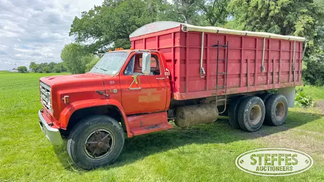 1981 GMC 7000