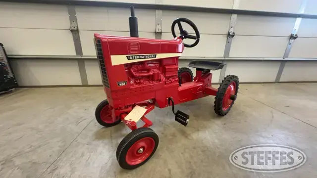 2009 International 756