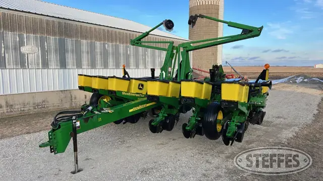 2004 John Deere 1760