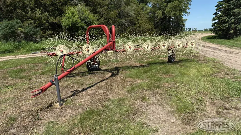H&S Columbia TR-9 Rake