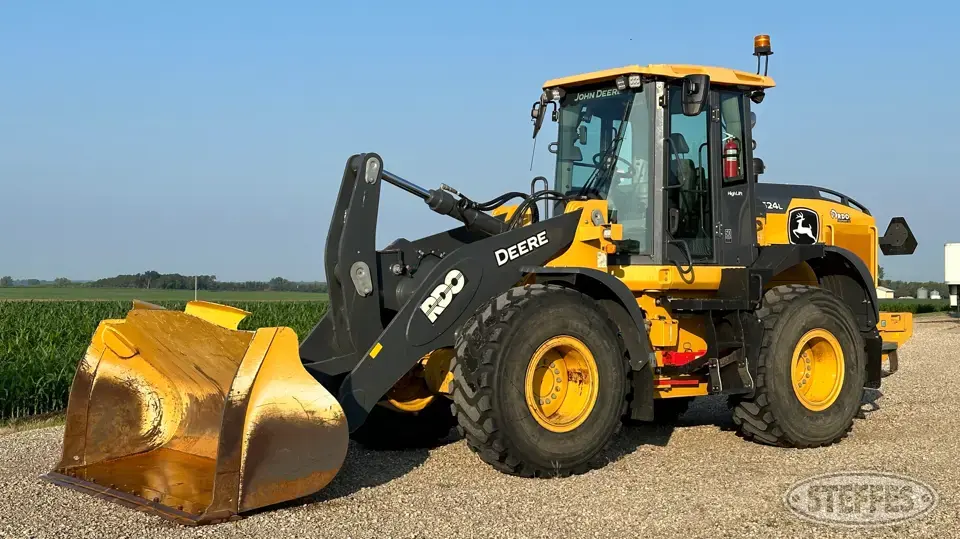 2019 Deere 524L Wheel Loader