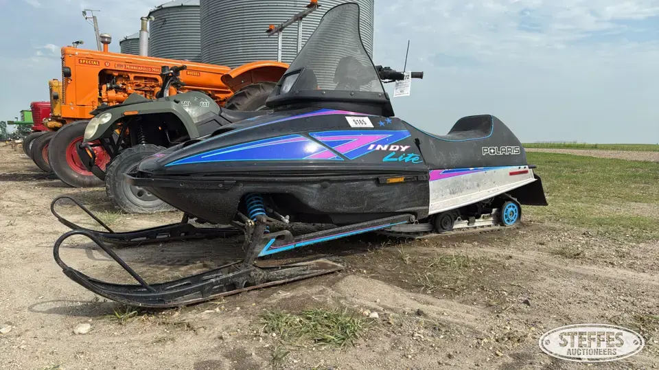 1994 Polaris Indy Lite Snowmobile