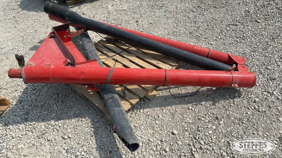 Hyd. folding drill fill Transfer-Jump Augers and Conveyor
