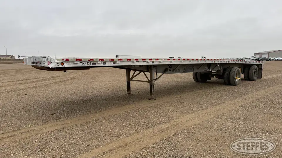 2006 Wilson CF-900 Flatbed Trailer