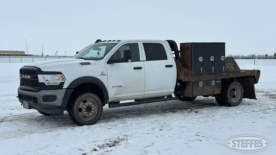 2019 Ram 4500 Flatbed Truck