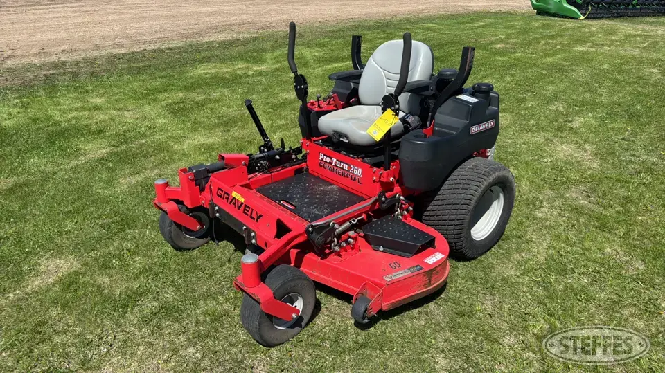 2011 Gravely Pro-Turn 260 Zero Turn Mower