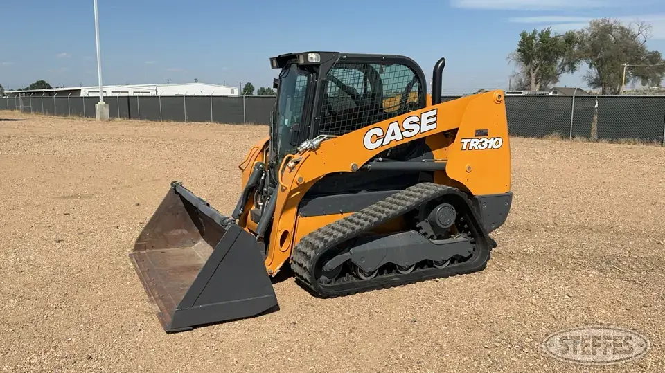2019 Case TR310 Tracked Skid Steer
