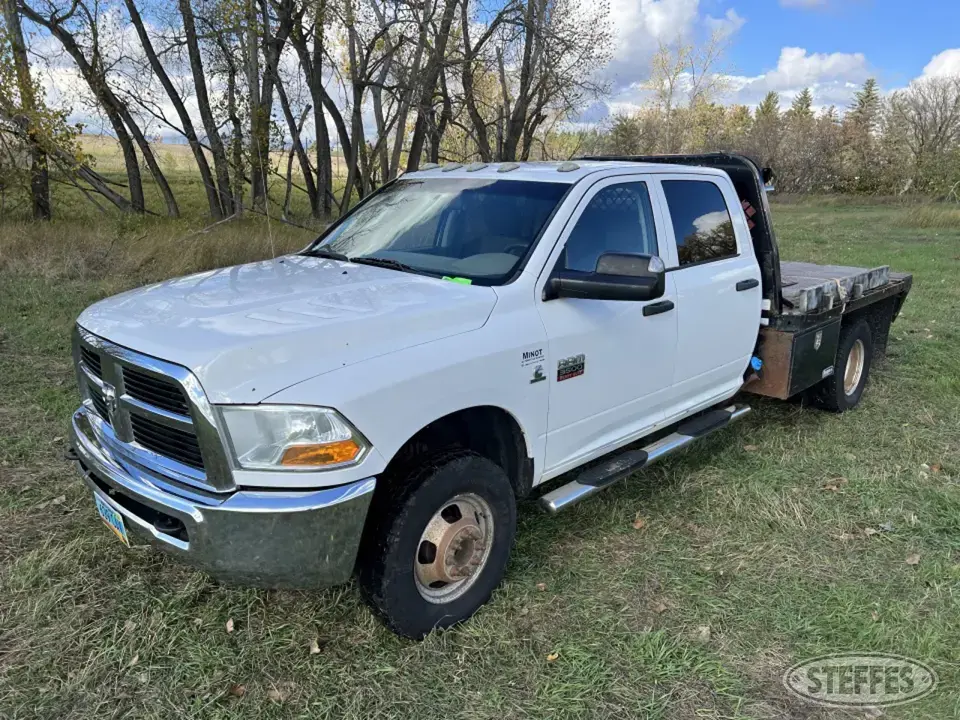 2012 Dodge Ram 3500 HD Cab and Chassis Truck