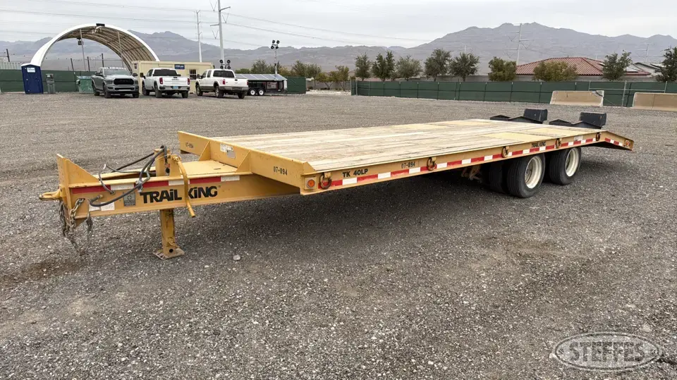 2007 Trail King TK40LP-2600 Flatbed Trailer