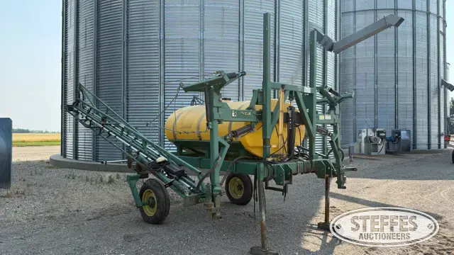 Summers pull-type sprayer