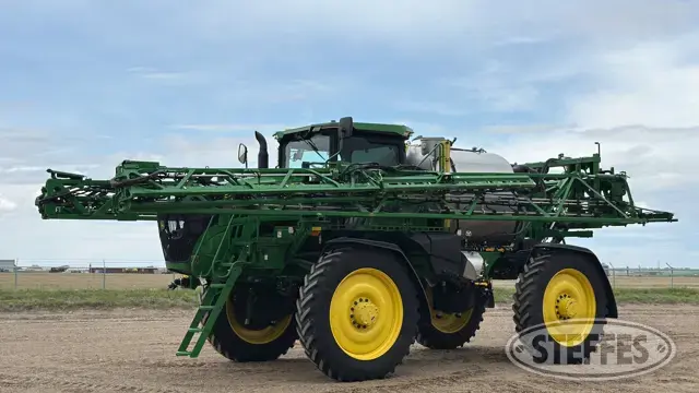 2024 John Deere 616R