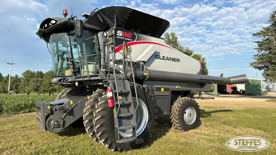 2020 Gleaner S96 Super Series Combine