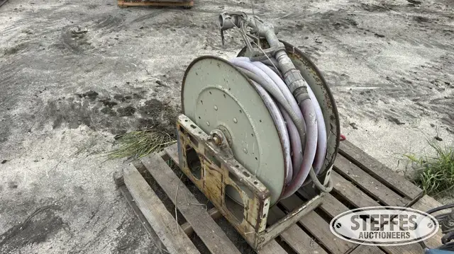 Hannay Reels electric hose reel