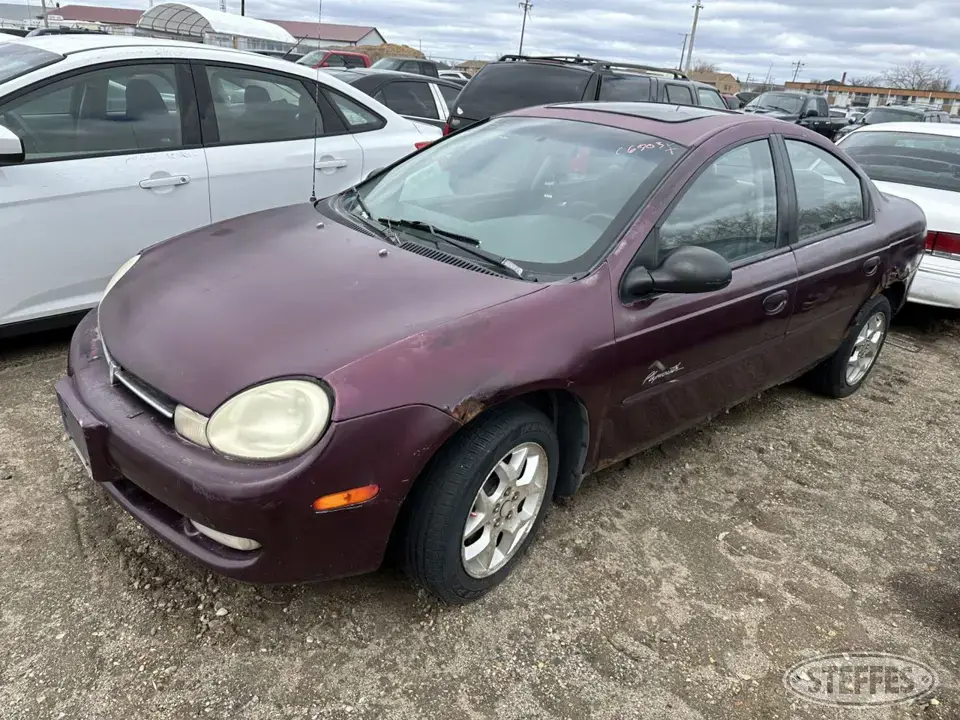 2000 Plymouth Neon Car