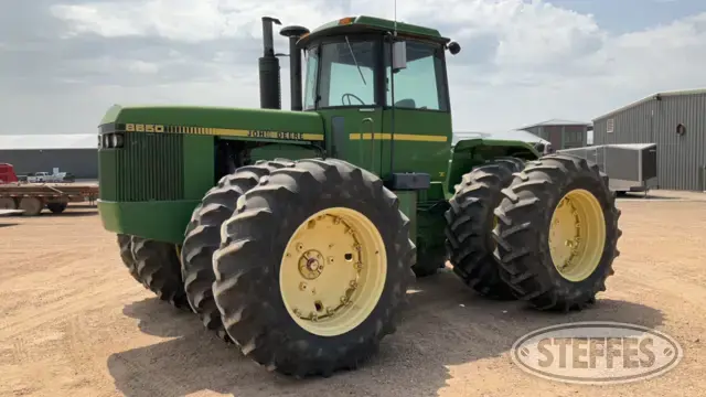 1984 John Deere 8650