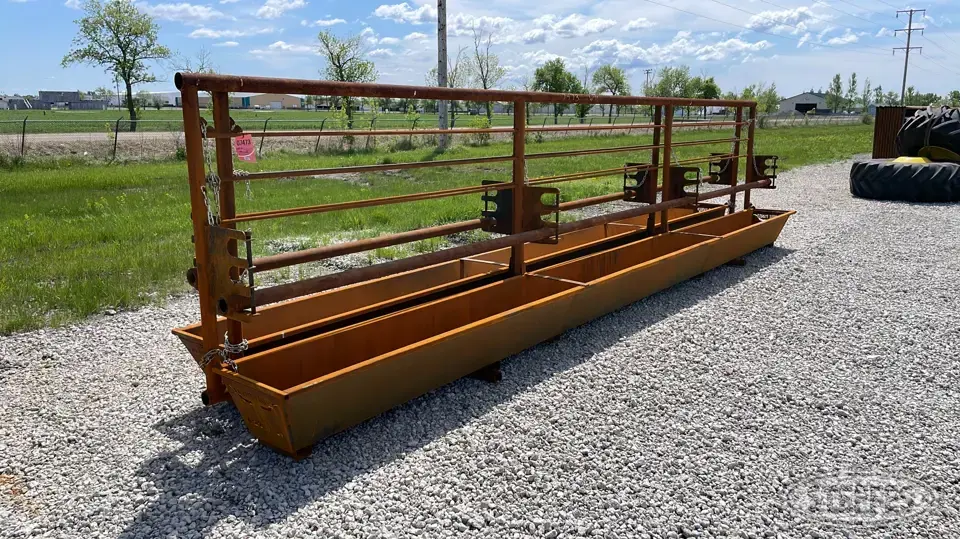 A&K Best Panels Feeders and Bunk
