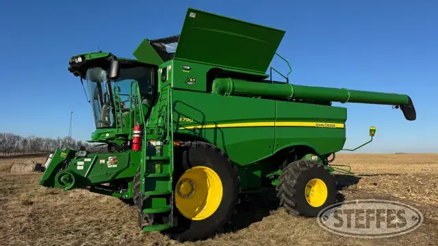 2022 John Deere S790