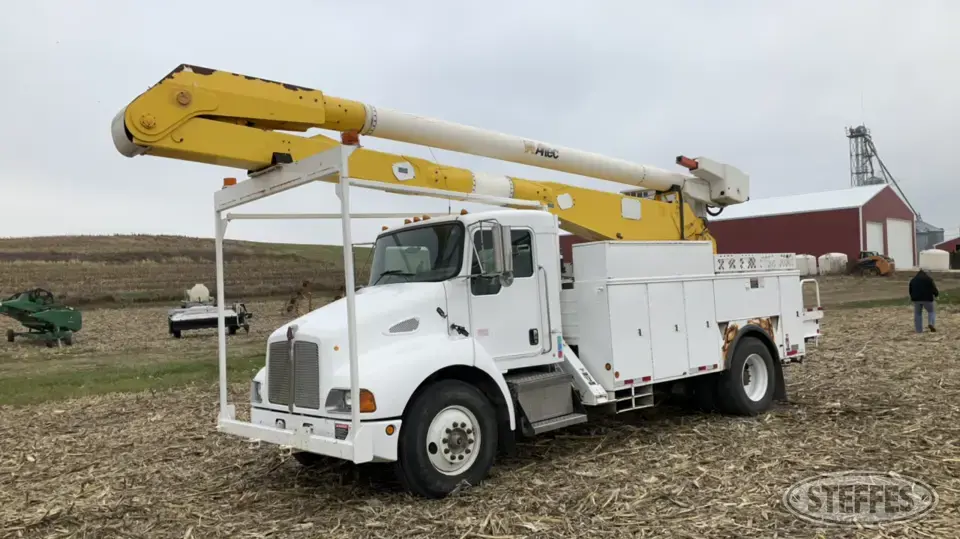2005 Kenworth T300 Boom Truck