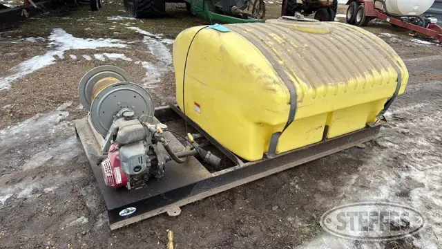 C&R pickup sprayer