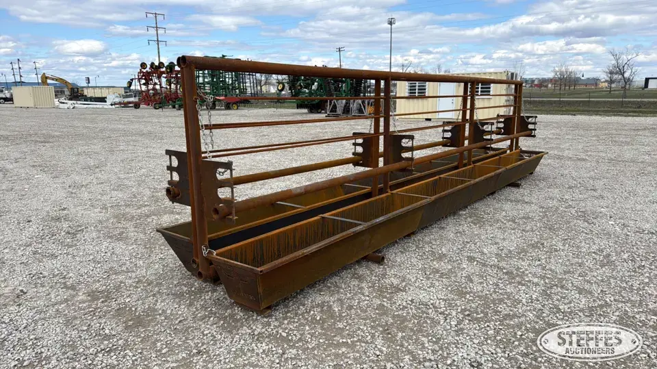 A&K Best Panels Feeders and Bunk