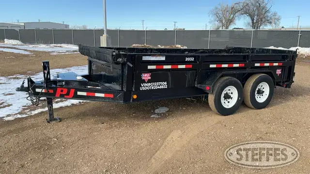 2016 PJ Trailers DL142