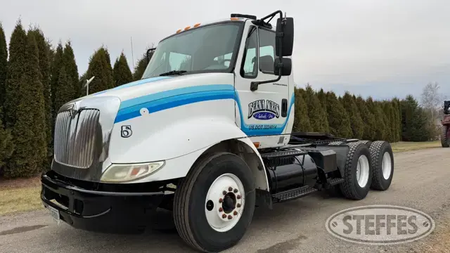 2005 International 8600