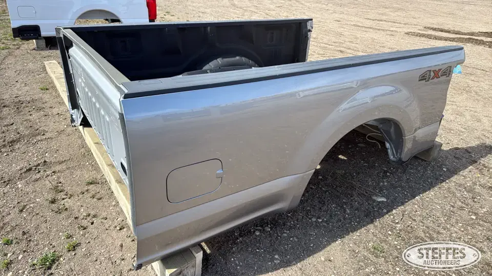 Ford Super Duty pickup box Truck-Trailer Part