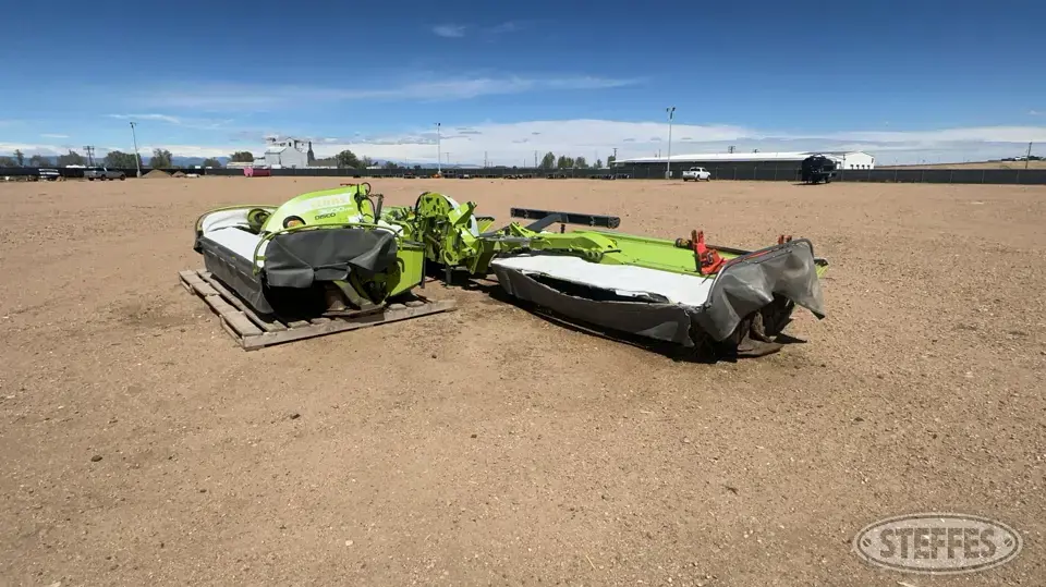 2017 Claas Disco Disc Mower
