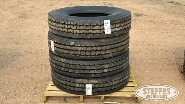 (4) 11R24.5 tires