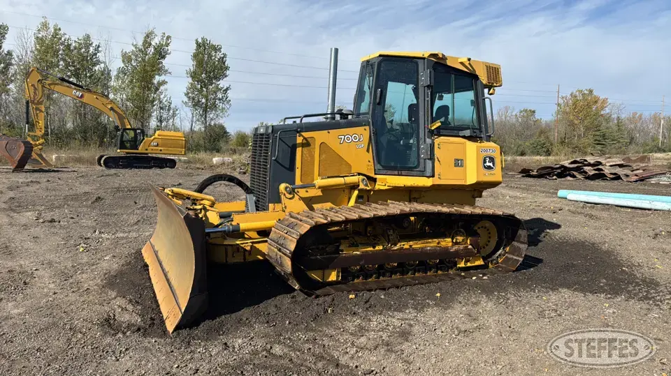 2007 Deere 700J LGP Dozer