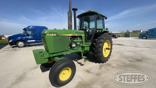 1984 John Deere 4450