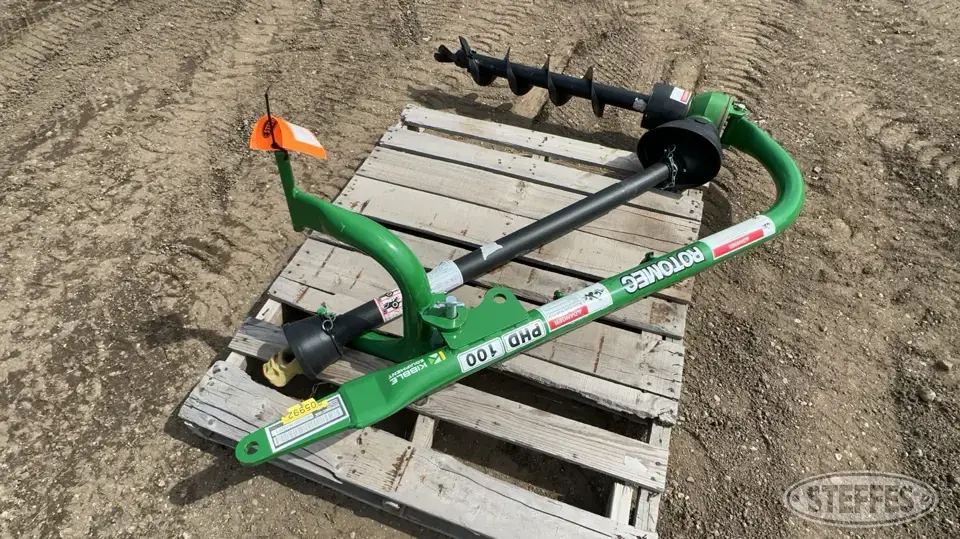 2022 Frontier PHD100 Tractor Loaders and Attachment