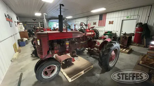 1942 Farmall B