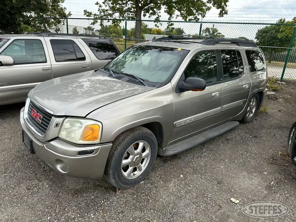 2002 GMC Envoy XL SLE SUV