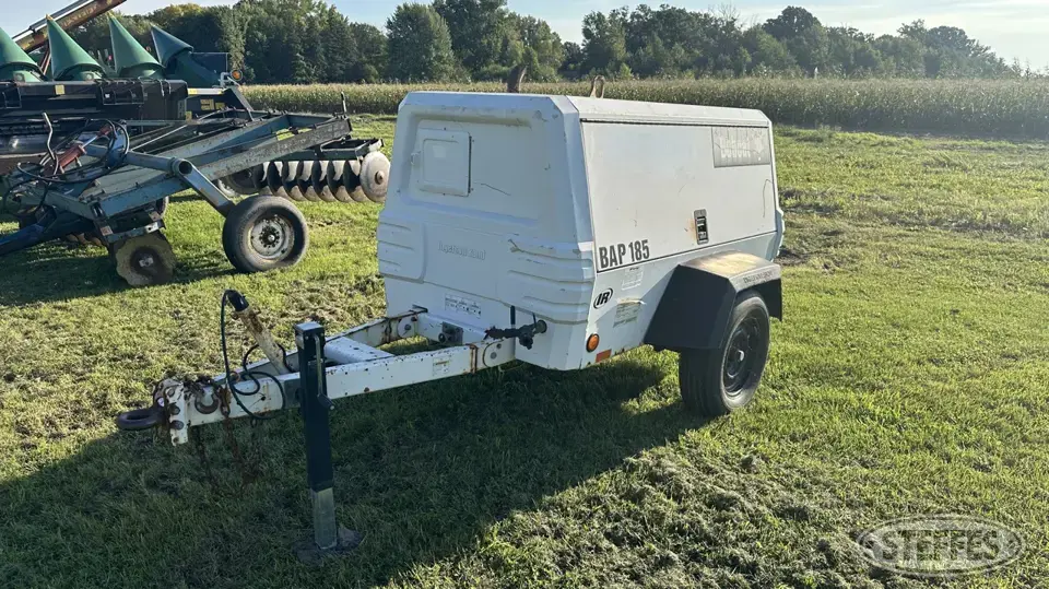 2004 Ingersoll Rand 185 CFM Air Tools and Compressor